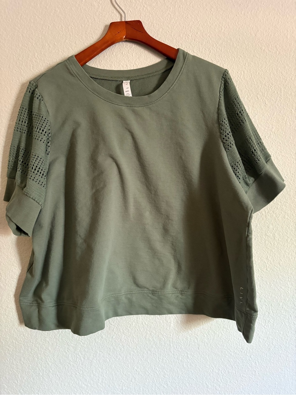EUC LIVI French Terry Elbow-Sleeve Sweatshirt